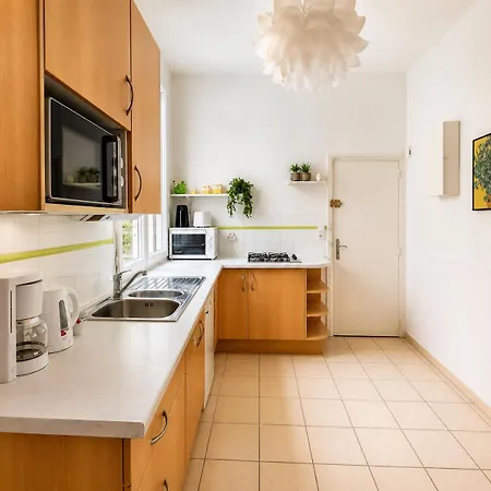 Apartment Confortable Face A L'ile Versaillaise *